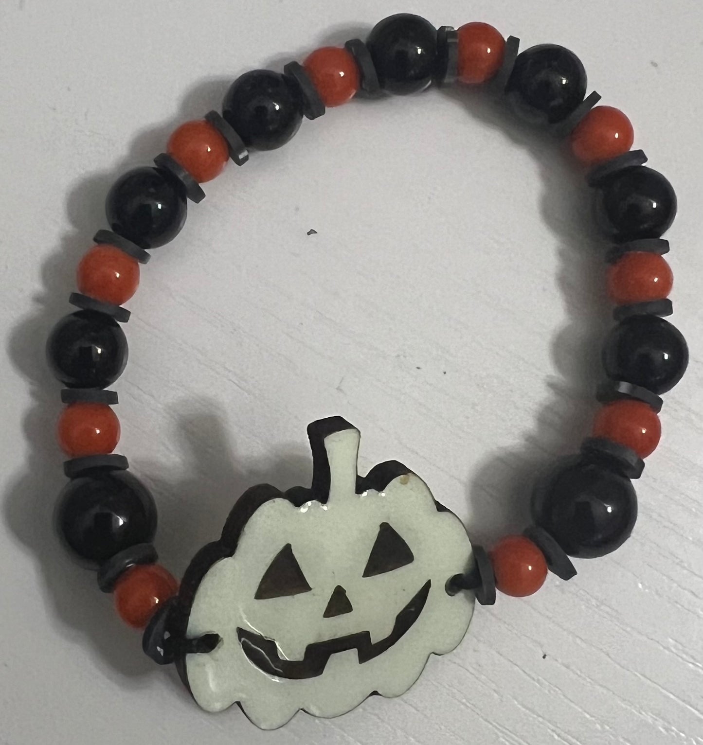 Bracelet Orange and Black w/ Glow in the Dark Pumpkin